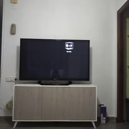 Alquiler 阿尔比尔